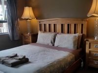 Tourist Rental Designer Cottage B&B from Sydenham, Christchurch, Canterbury