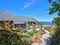 Tourist Rental Taupo Treetops Lakestay - Amazing Accom from Taupo, Waikato