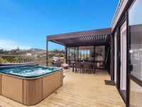 Tourist Rental The Palm Beach Treehouse from Waiheke Island, Auckland, Auckland