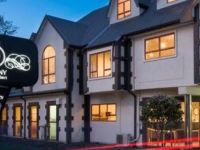 Tourist Rental Destiny on Fitzherbert from West End, Palmerston North, Manawatu-Wanganui