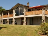 Tourist Rental Chalet Eiger Luxury Boutique Lodge from Taupo, Taupo, Waikato