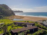 Tourist Rental Pacific Beachfront from Coromandel, Thames-Coromandel, Waikato