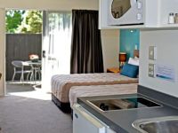 Tourist Rental FYFFE on Riccarton Motor Lodge from Riccarton, Christchurch, Canterbury