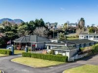 Tourist Rental Accent on Taupo Motel from Taupo, Taupo, Waikato
