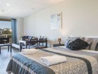 Tourist Rental Beach Pacific Apartments from Waihi Beach, Western Bay of Plenty, Bay of Plenty