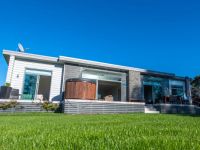 Tourist Rental Essene Country Lodge from Waipa, Waikato