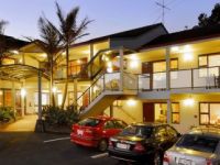 Tourist Rental Whangaparaoa Lodge from Manly, North Shore, Auckland