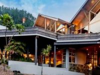 Tourist Rental Grand Mercure Puka Park from Pauanui, Thames-Coromandel, Waikato