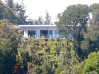 Tourist Rental The Waves Studio from Charleston, Westland, West Coast