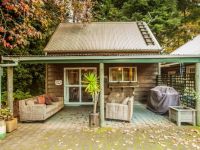 Tourist Rental The Falls Retreat from Karangahake, North Shore, Auckland